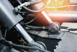 Hydraulic mechanism in mining equipment for heavy duty operations. Hydraulic mechanism in mining equipment for heavy duty operations.