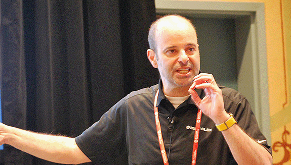 ara-surenian-plex-article