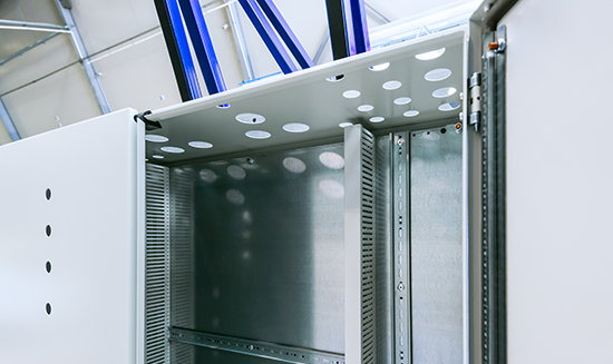 CT2104-WO-Wires-Hero