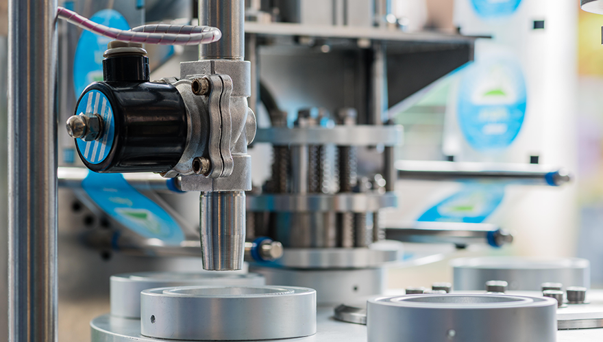 1660318459349 Ct2004feat3hero880