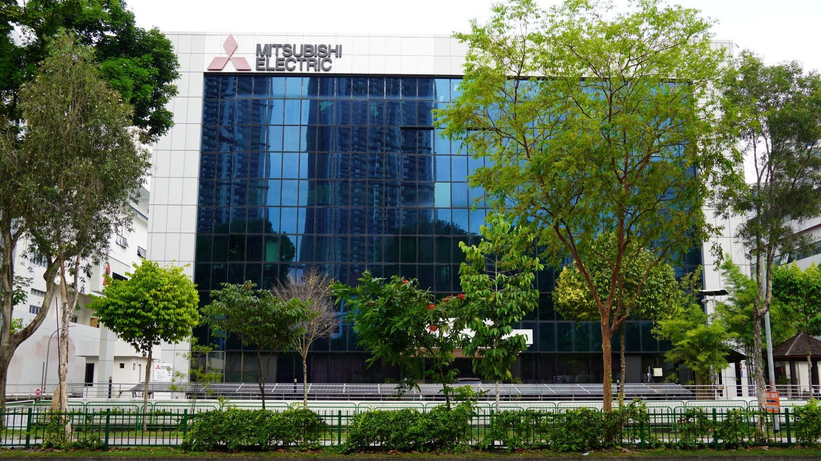 68d1744605d1fe66575f514a Shutterstock 2528575609