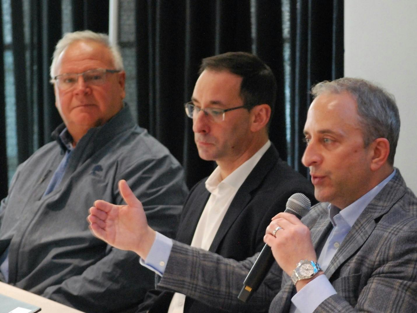 Low carbon panel at Rockwell Automation's 2025 Automation Fair