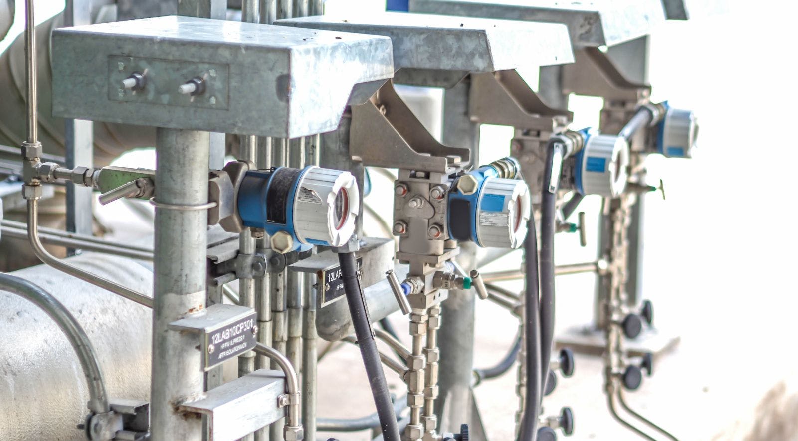 Pressure transmitter was installed in power plant.