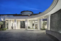 Semi-circular front entrance Semi-circular front entrance