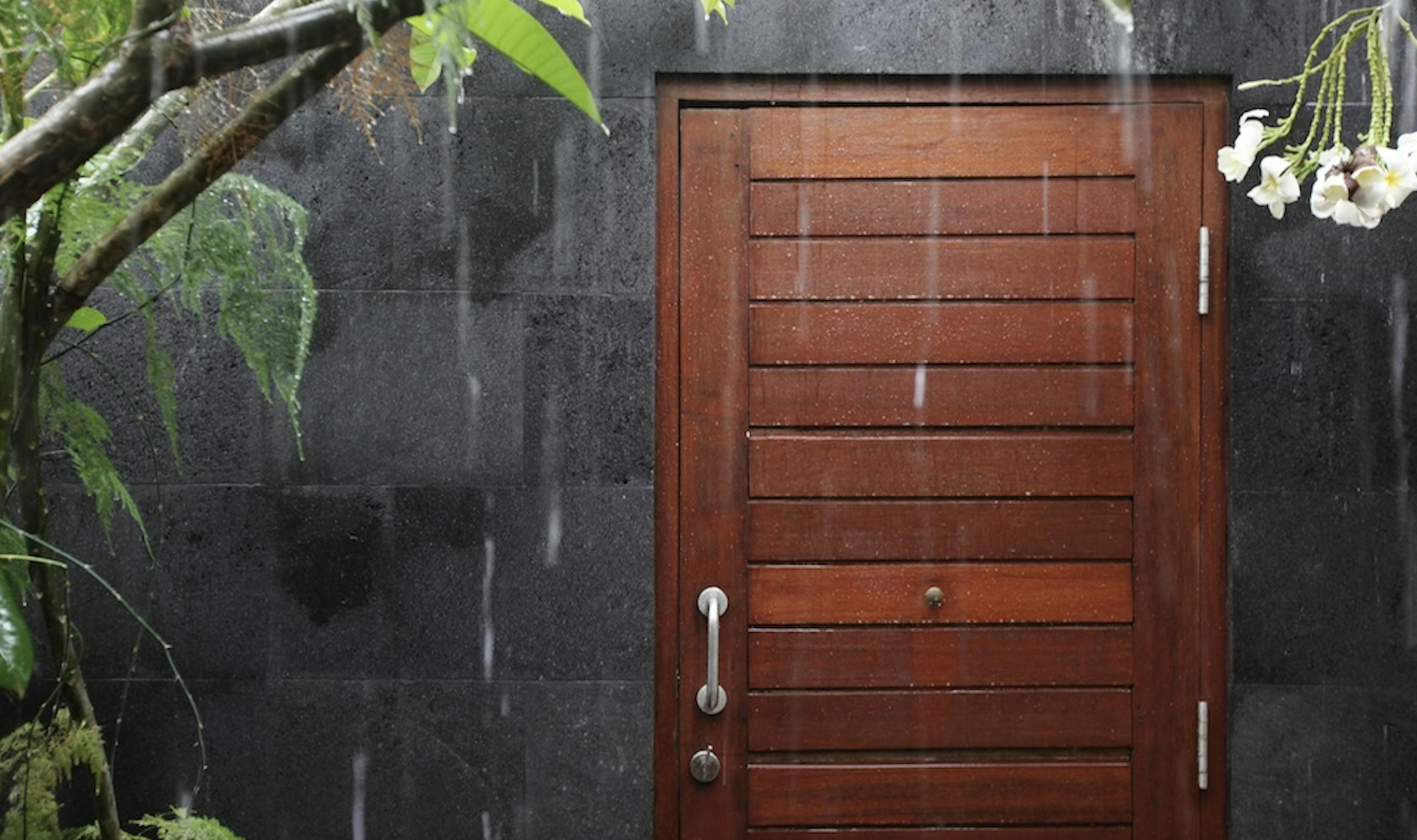 Making Sure that Doors Are Water Tight