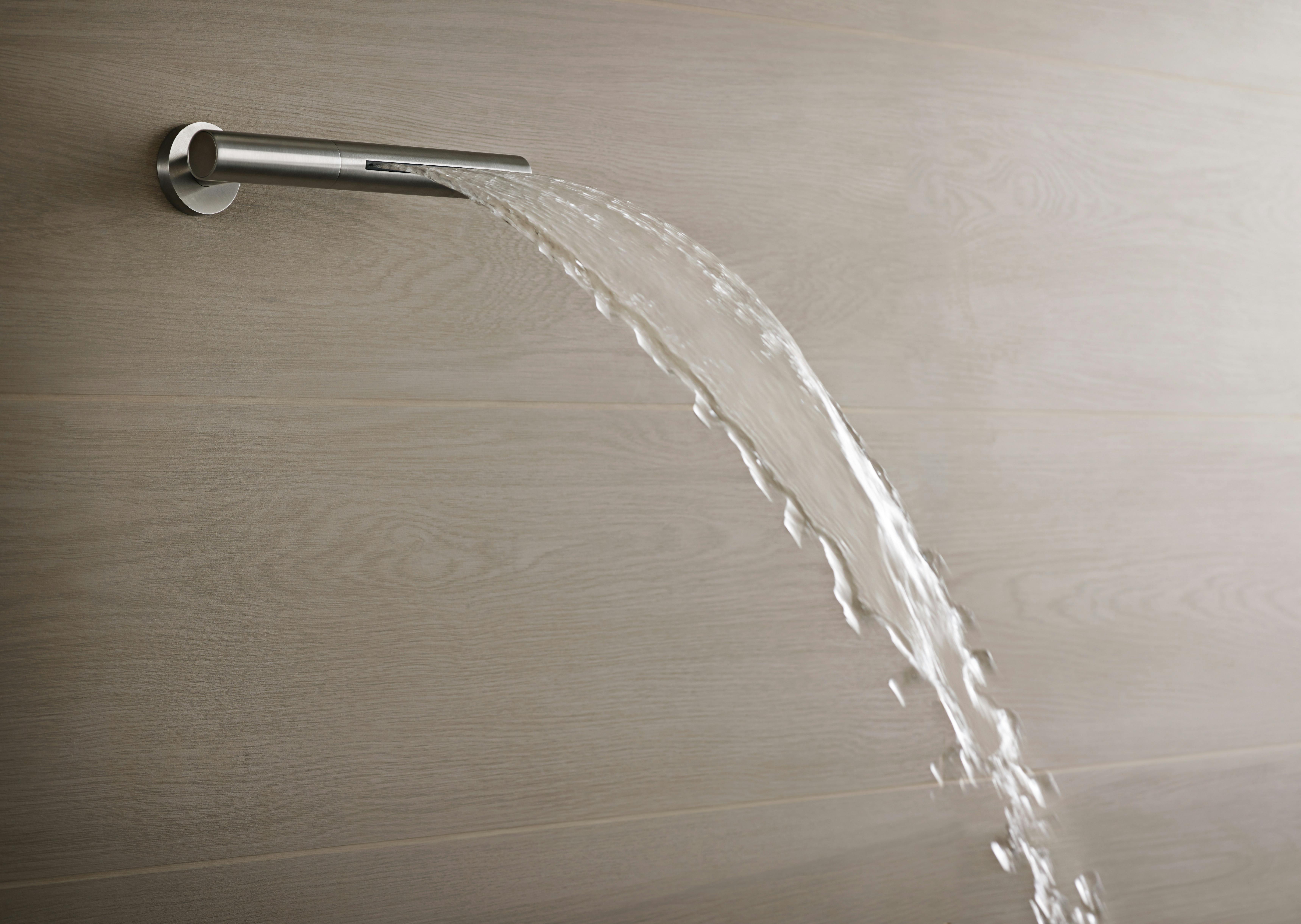 670c30d3c7e8332ad2f5ef55 5120vola20080w20spray