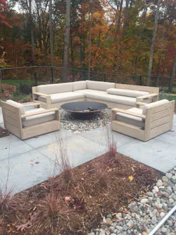 Outdoor living fire pit Outdoor living fire pit