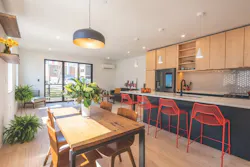 Pic%204 Min Pic%204 Min