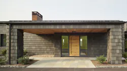 Montem Villam exterior and front entryway Montem Villam exterior and front entryway