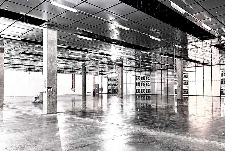 A data hall inside the newly-opened Aligned ORD-01 data center in Northlake, Ill. in the Greater Chicago market. (Image: Aligned)