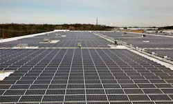 A large solar array on the roof of an Amazon distribution center. (Image: Amazon) A large solar array on the roof of an Amazon distribution center. (Image: Amazon)