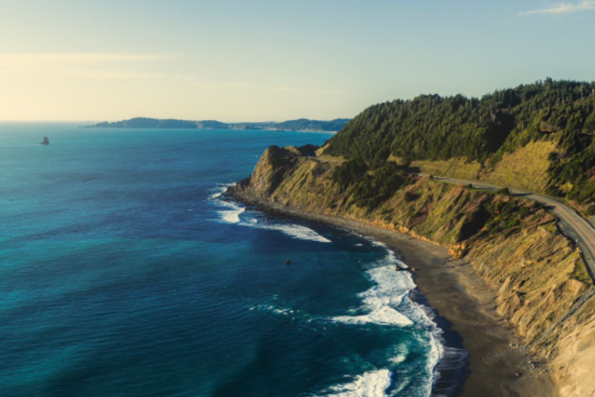 A key differentiator for Portland is the Hillsboro cluster&rsquo;s direct access to seven subsea telecommunications cables, which offer high-capacity connectivity to China, Taiwan, Japan, Korea, Guam, Hawaii, New Zealand, Australia, and American Samoa. (Photo credit: Manuela Durson/Shutterstock Pacific coast, Oregon)