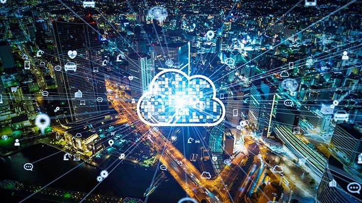 As data demands accelerate, and tolerance for slow speeds decreases, businesses should look to leverage data centers offering geo-diversity. (Image: Shutterstock)