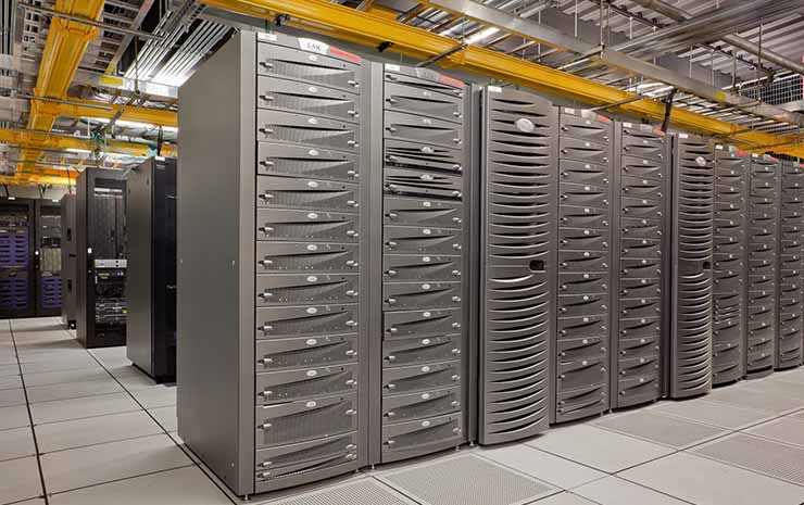 A look inside a data center in Markley Group&rsquo;s One Summer Street, the primary carrier hotel in Boston. (Photo: Markley Group)