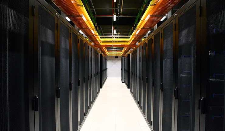 A look inside the rows of cabinets inside an ETIX Everywhere data center. The Luxembourg-based company has recently entered the U.S. market. (Photo: ETIX Everywhere)