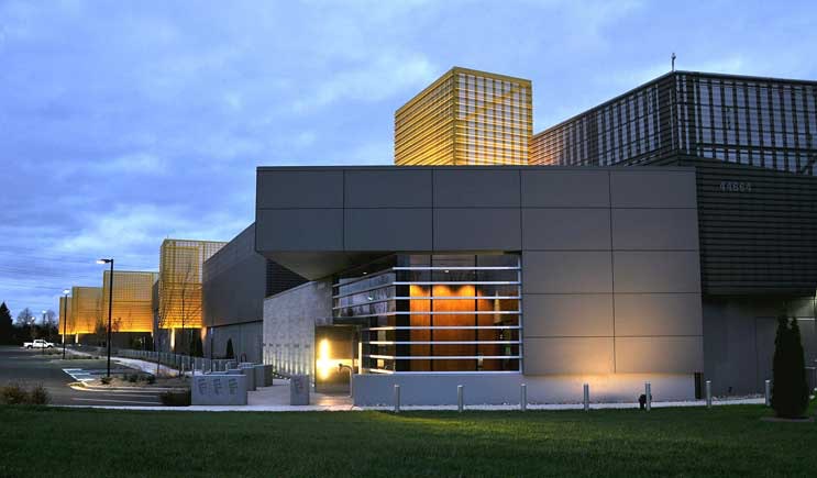 A RagingWire Data Centers facility in Ashburn, Va. (Image: RagingWire)