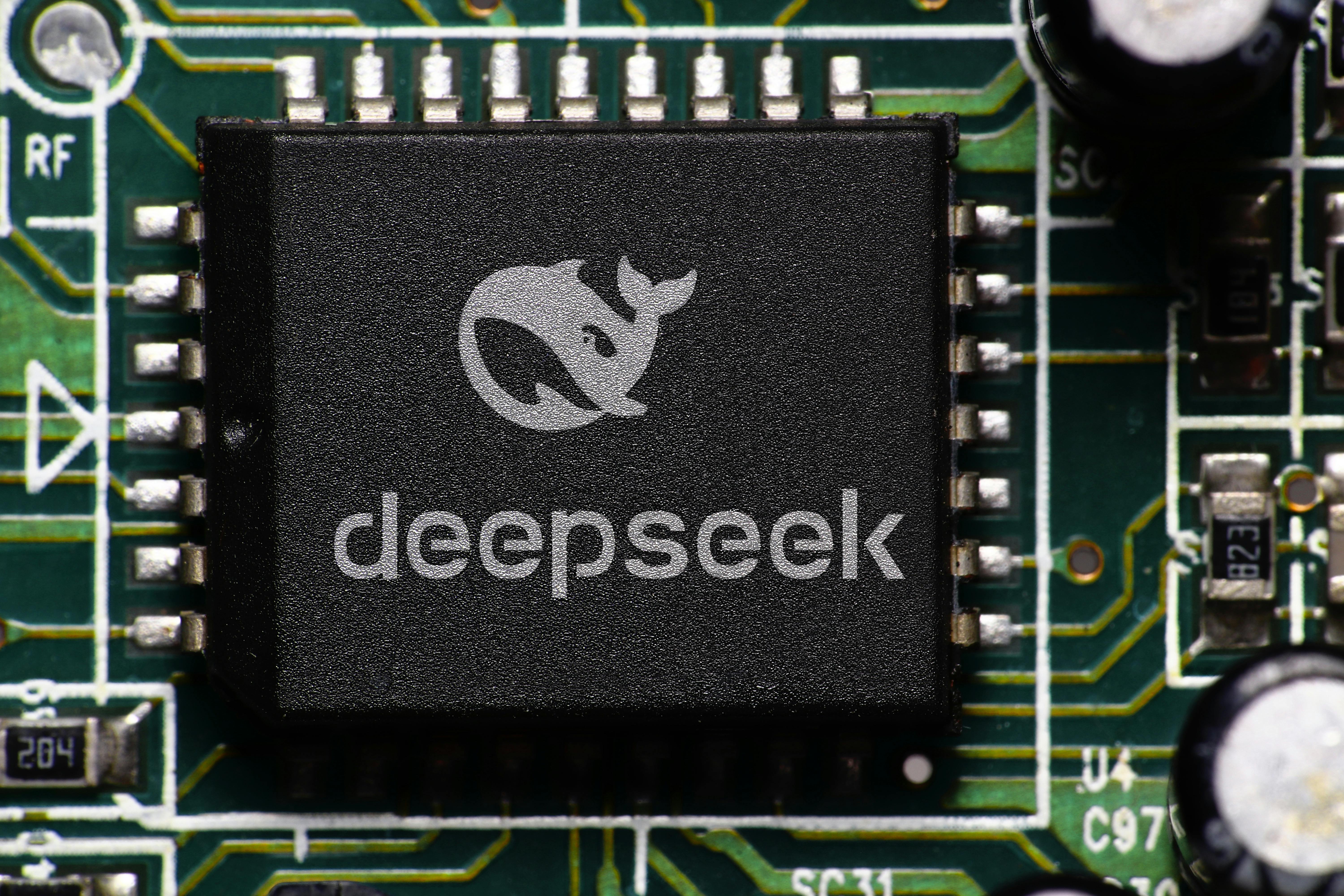 679cc77db6f0931d1ca6713f Dreamstime Xxl 357630769