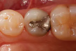 1508debas P01 1508debas P01