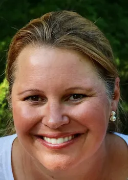 Julia Heinrichs, DDS Julia Heinrichs, DDS