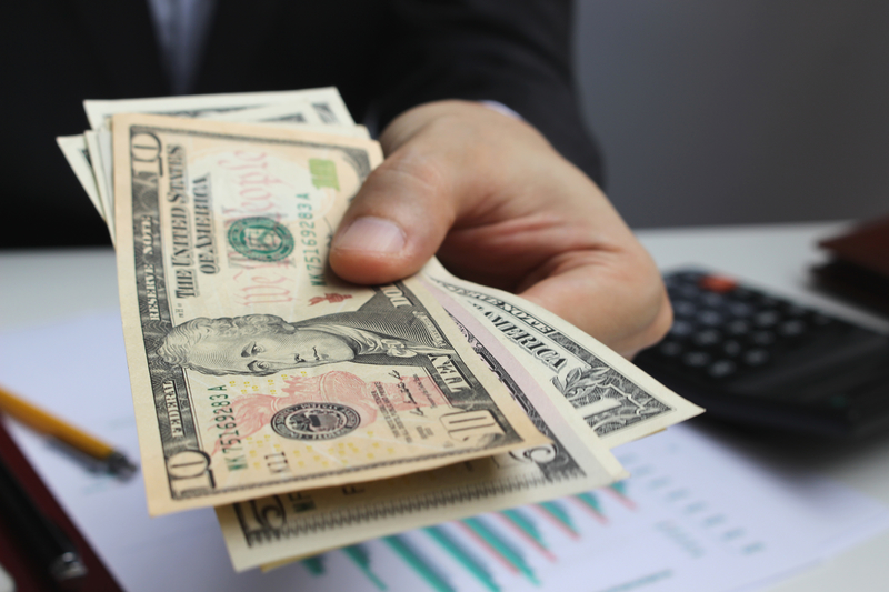 Pay Money 5d9e477817133