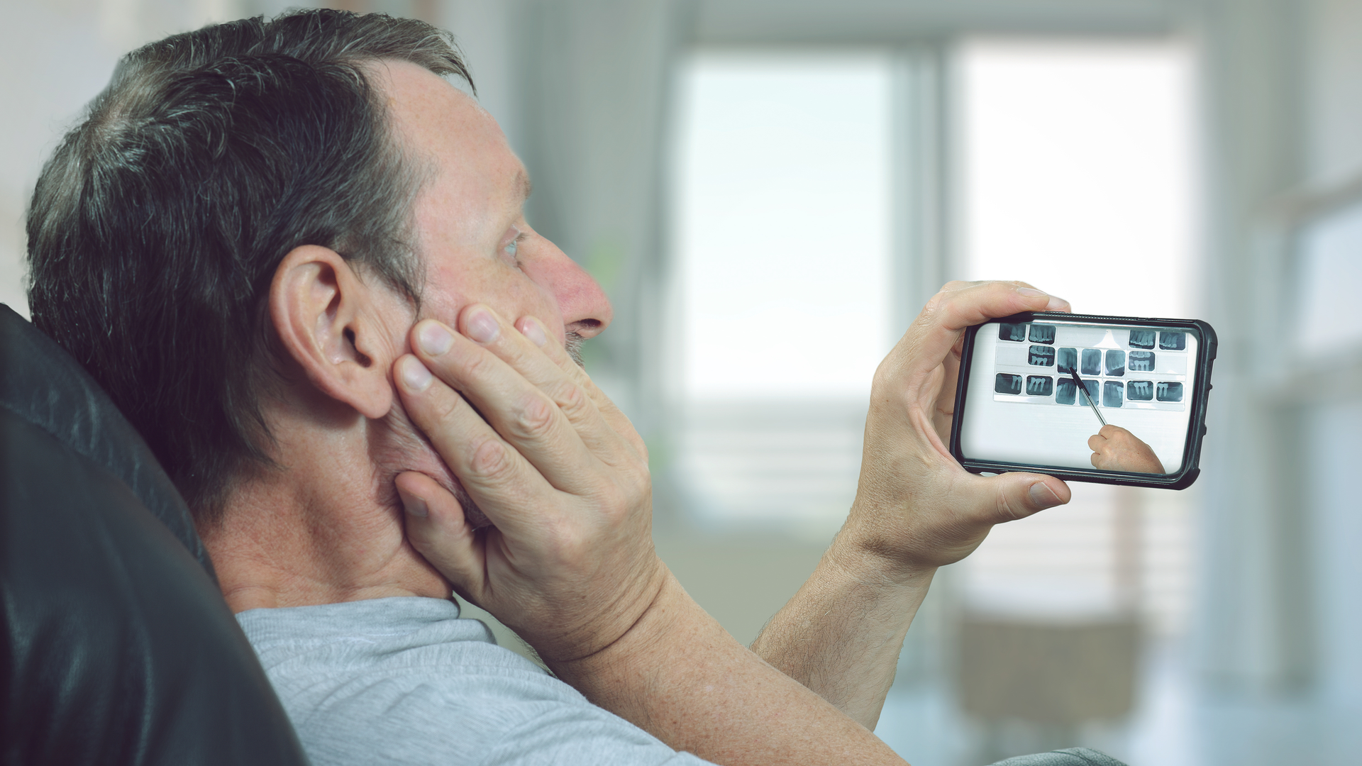 2112 De Csam P01 617b093c01f5e