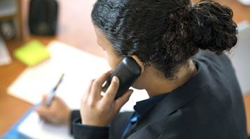 Content Dam Diq Online Articles 2016 01 On The Phone 1