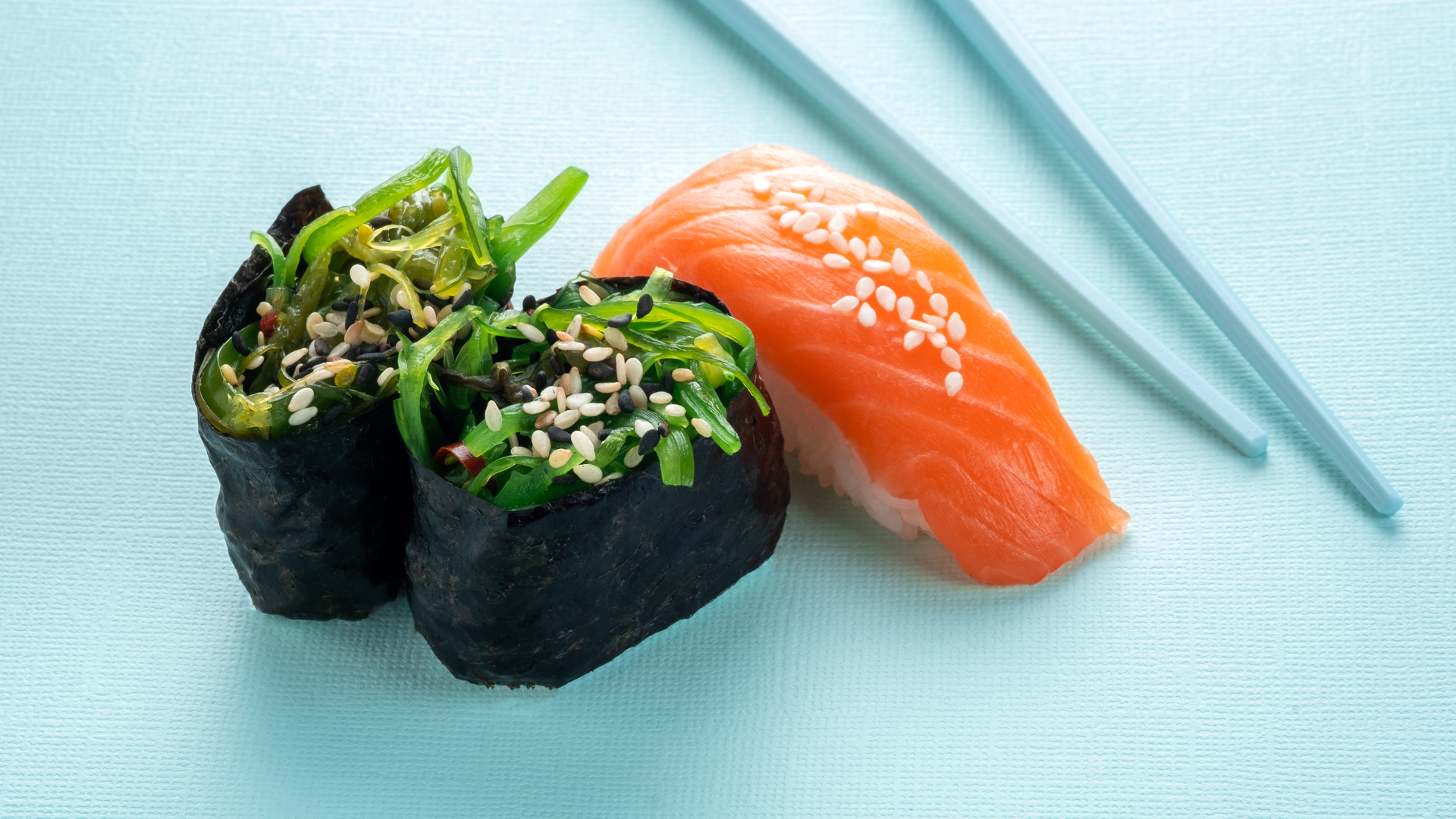 Copyright Andrei Iakhniuk Dreamstime Seaweed Sushi 5f2066ae07cbc