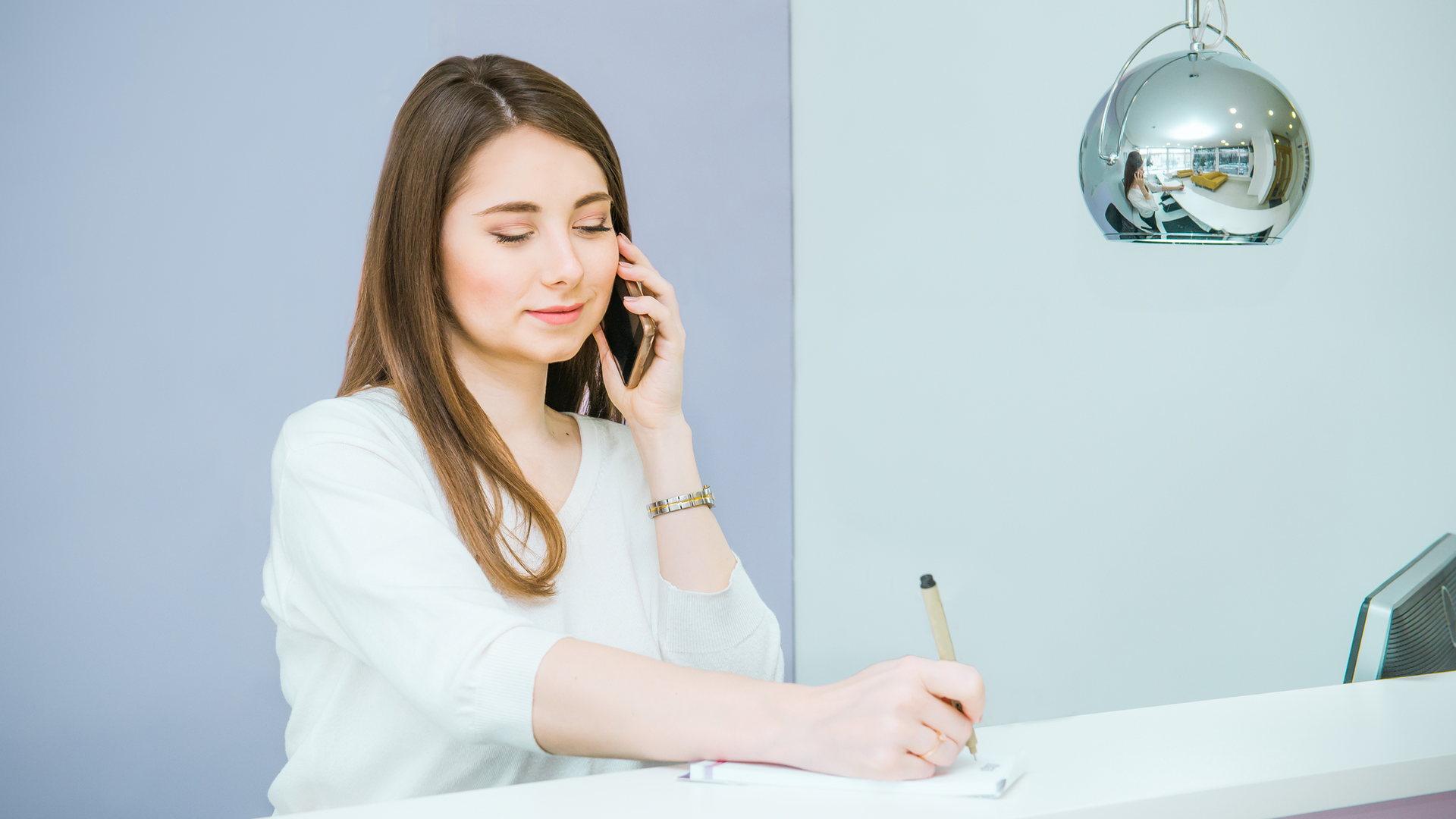 Front Office 5f74e164e869d