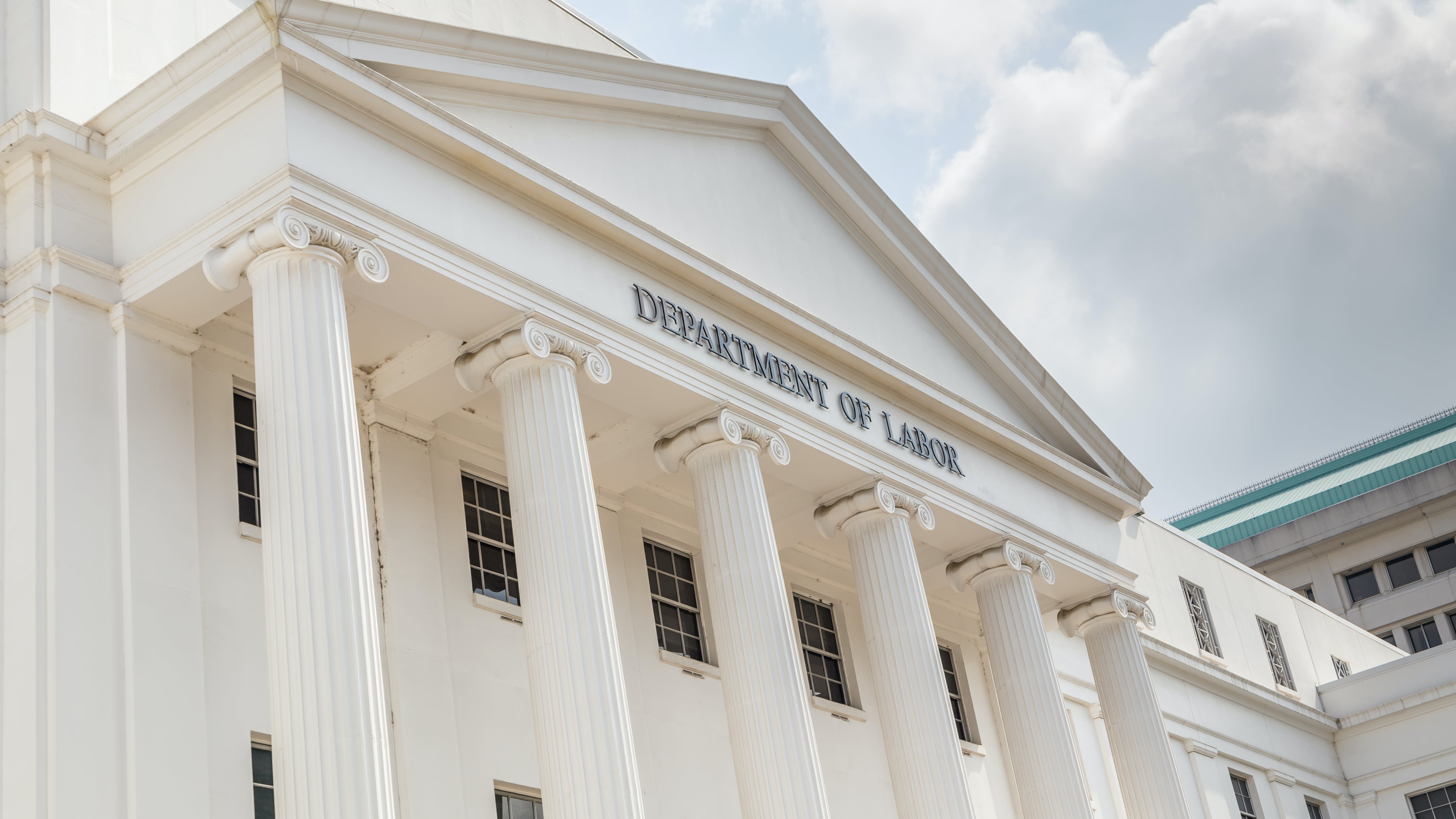 65b7fe49f067c9001e542e41 Dreamstime Xxl 117030256