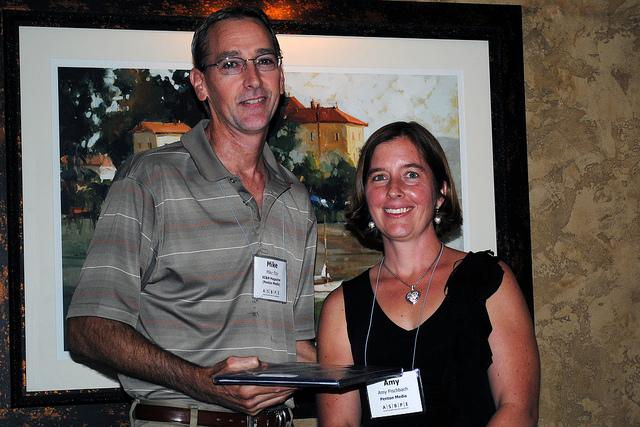 ECampM39s Mike Eby receives an ASBPE award at the organizaztion39s annual assembly in Kansas City Mo