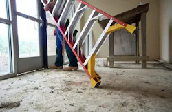 Werner 6200 Series Stepladder Werner 6200 Series Stepladder