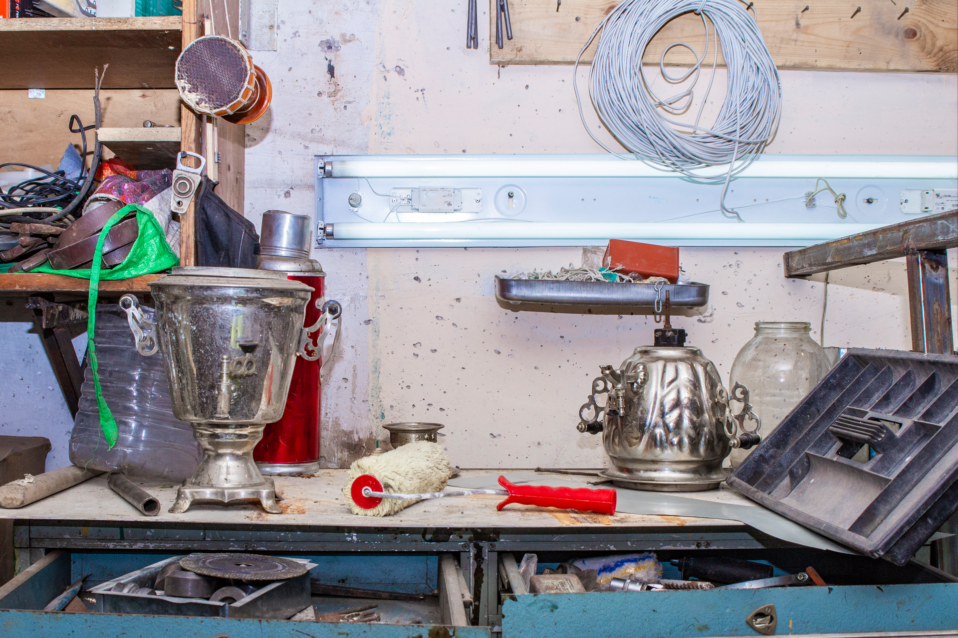 Overcrowded Unsafe Warehouse Room Denis Torkhov I Stock Getty Images 1188269555 5e39879f3b1a1