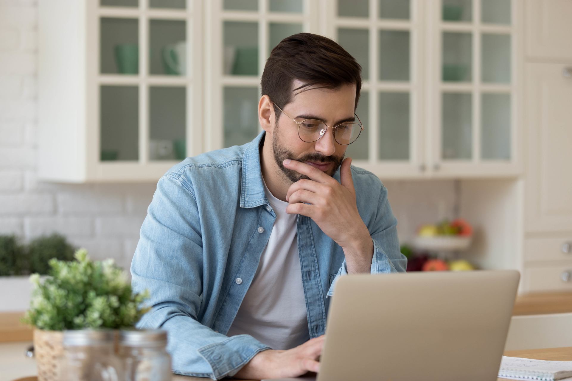Man Working On Laptop Dreamstime Xxl 165422242 5ea0559d9b99d