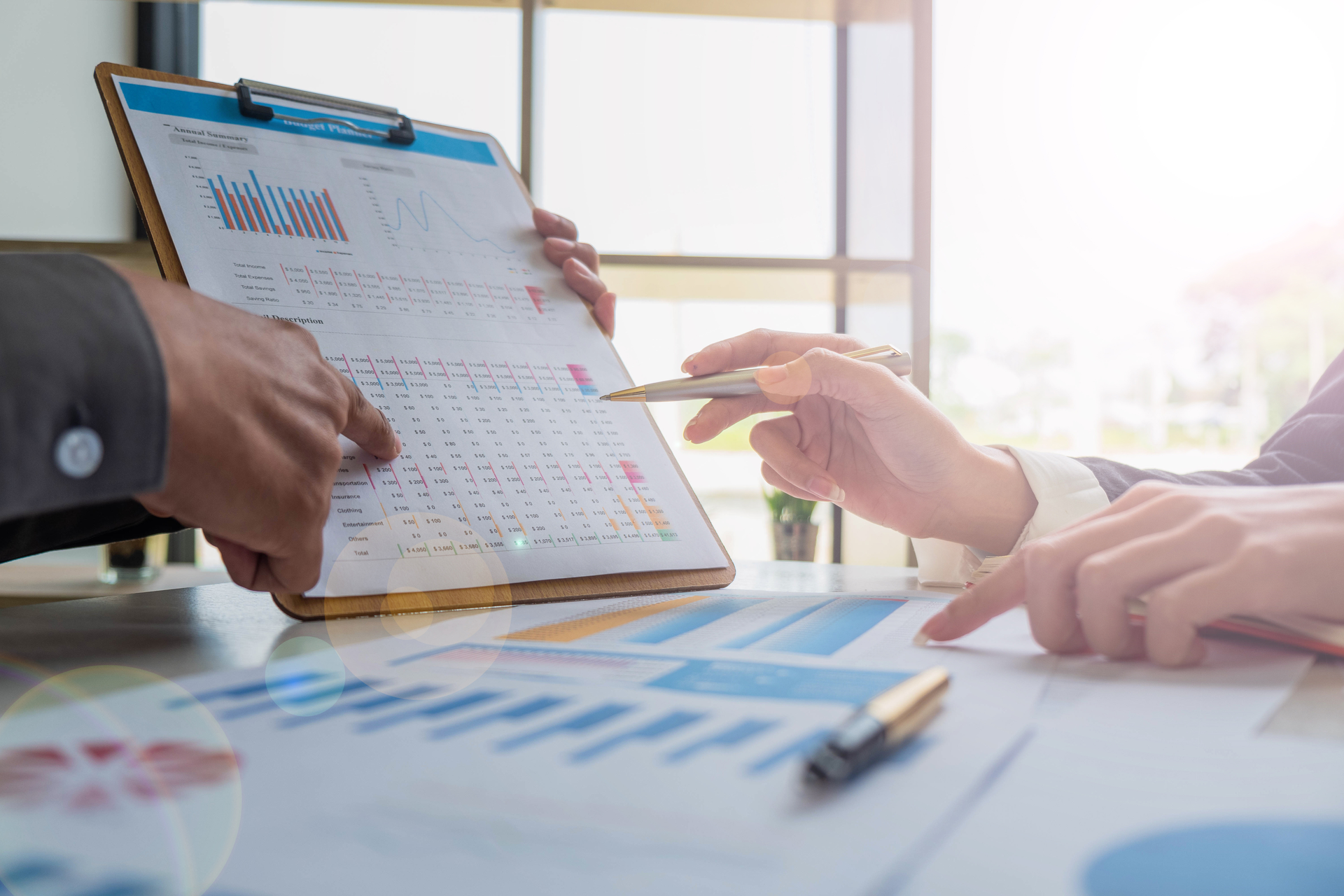 Budget Dreamstime Xl 129900651 5fd8cbd1a728c