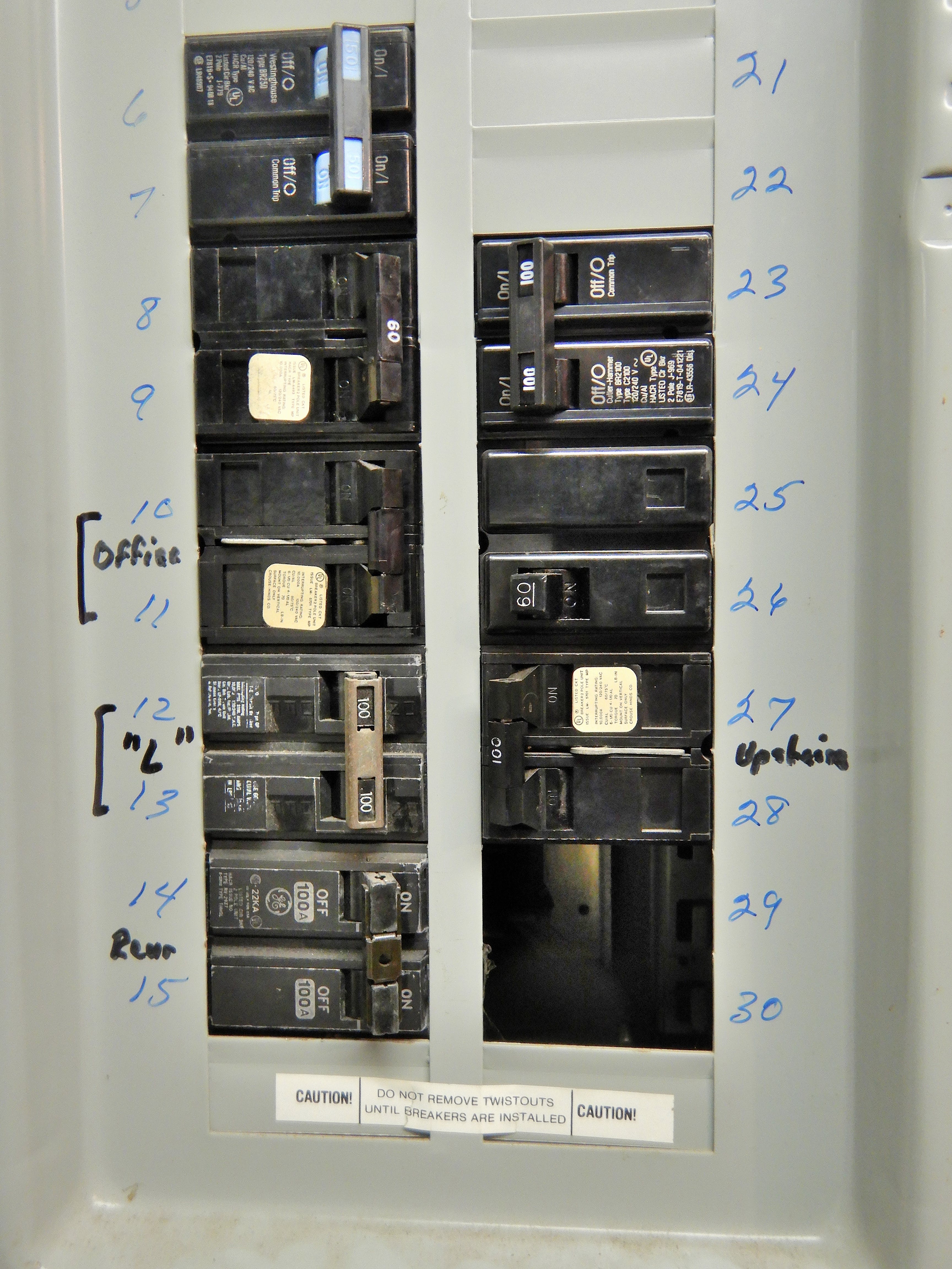 65943eee8f10bd001ecf5912 Jan