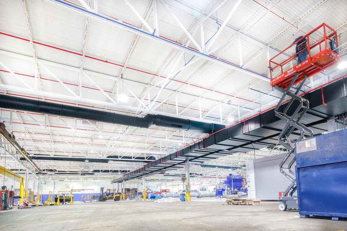 65948306e00e39001d5a2e04 Dialight Miller Industries 365edit