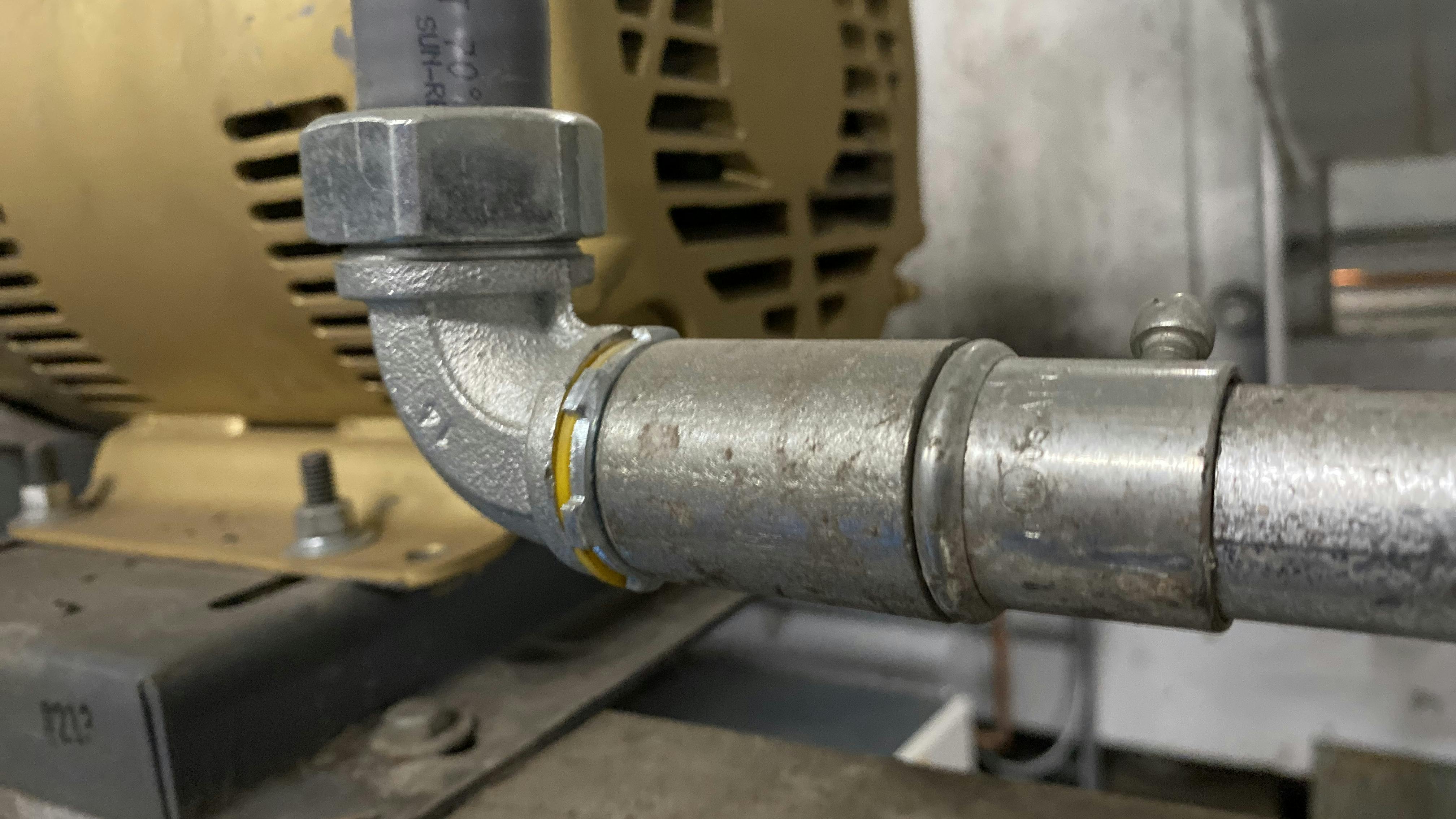 663ba540f8c3c21b860b06ba Code Watch 1