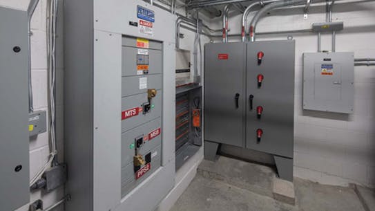 Photo 1. The Kaiser Permanente Richmond Medical Center renewable microgrid consists of a 1MW battery system and an on-site 250kW solar installation.