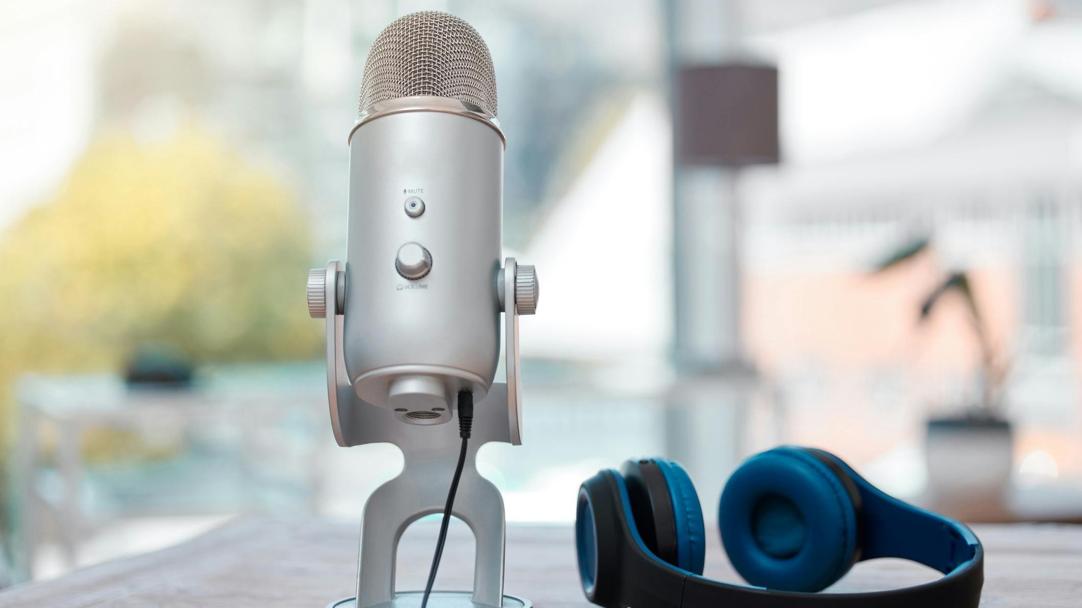 dreamstime_m_322701220