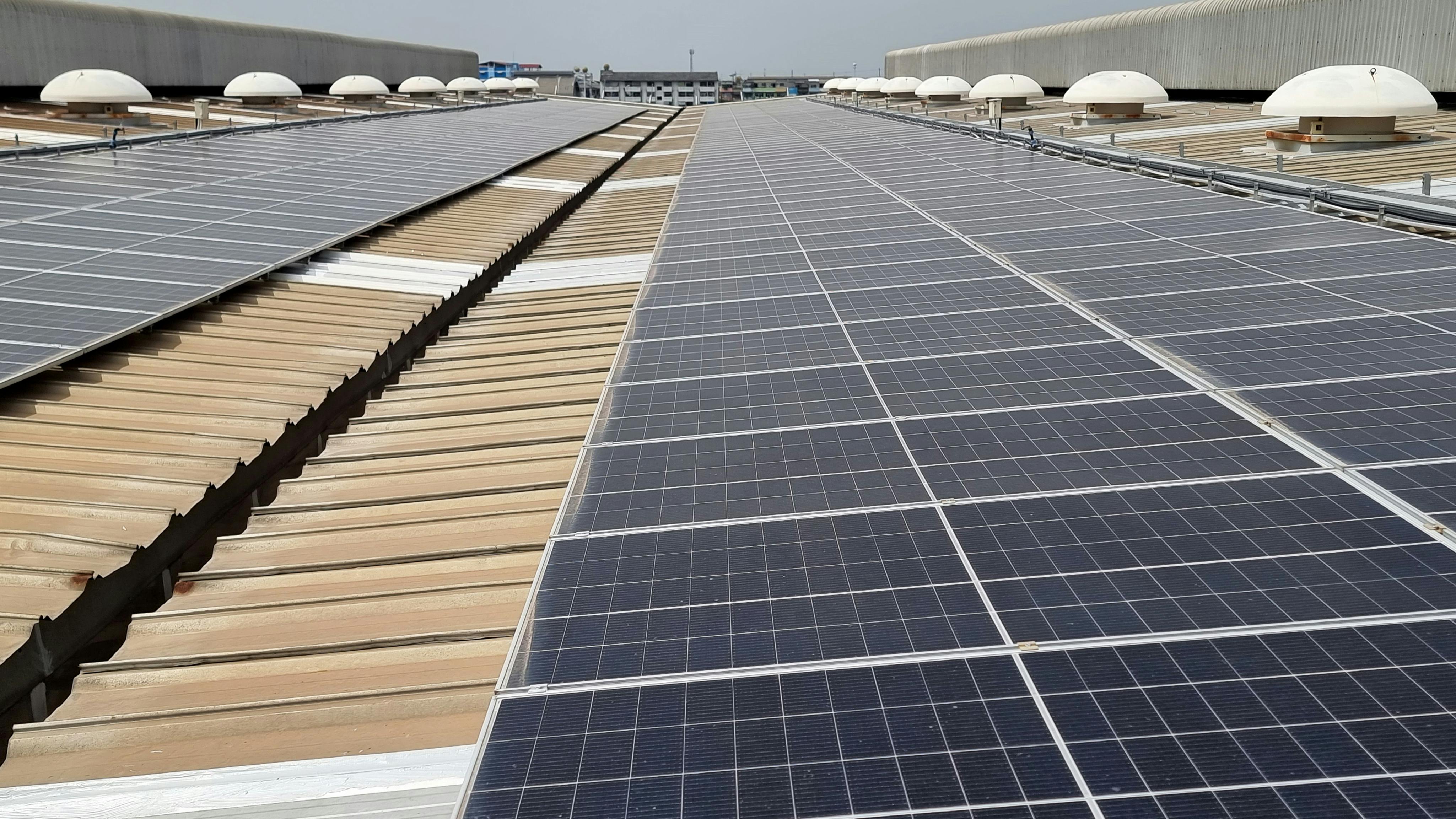 dreamstime_xxl_391992978