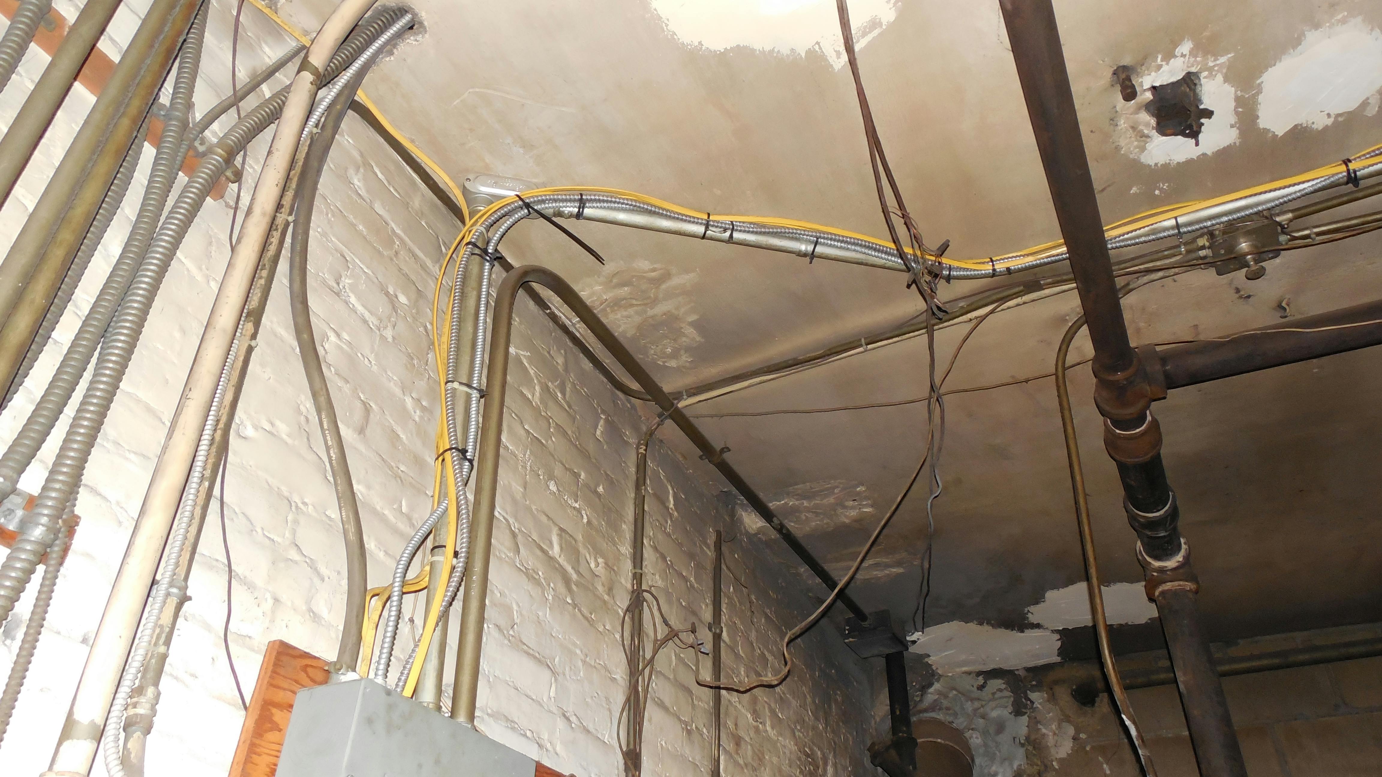 1 Emt + 5 Cables = Fail