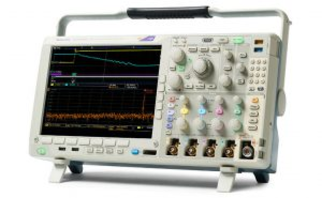 Tektronix Mdo4000 1 300x185