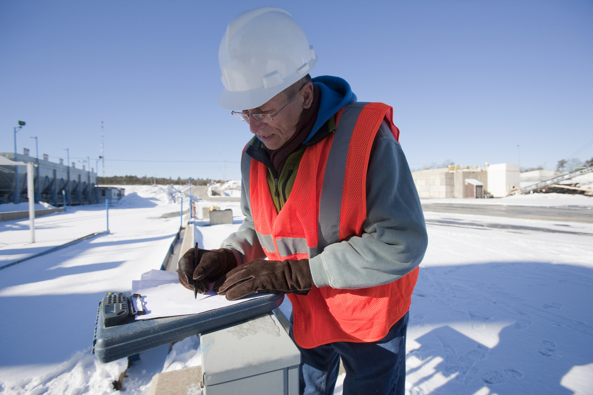 construction winter work wear