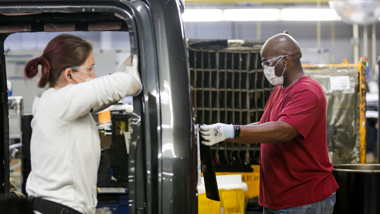 Ford Motors Mask Wearing Workers 5ec2b38472491 5ed110be2af7f