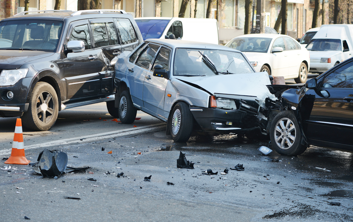 Ten Ways to Avoid Car Accidents | EHS Today