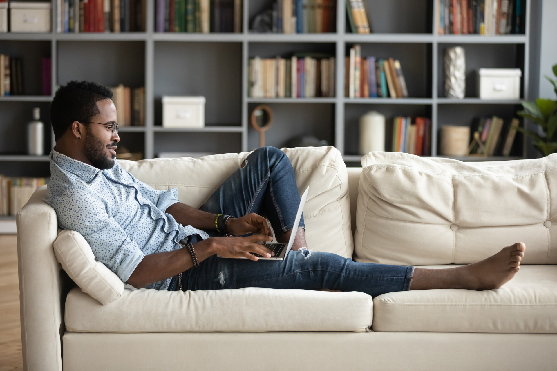 Remote Work Ergonomics Dreamstime L 194853803