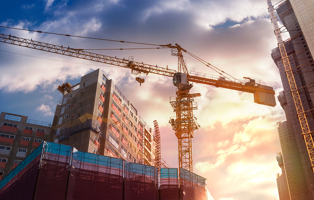 Construction crane