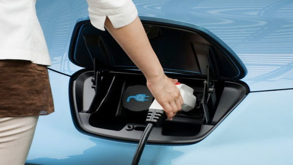 Powerelectronics 4358 111814nissanleafpromo