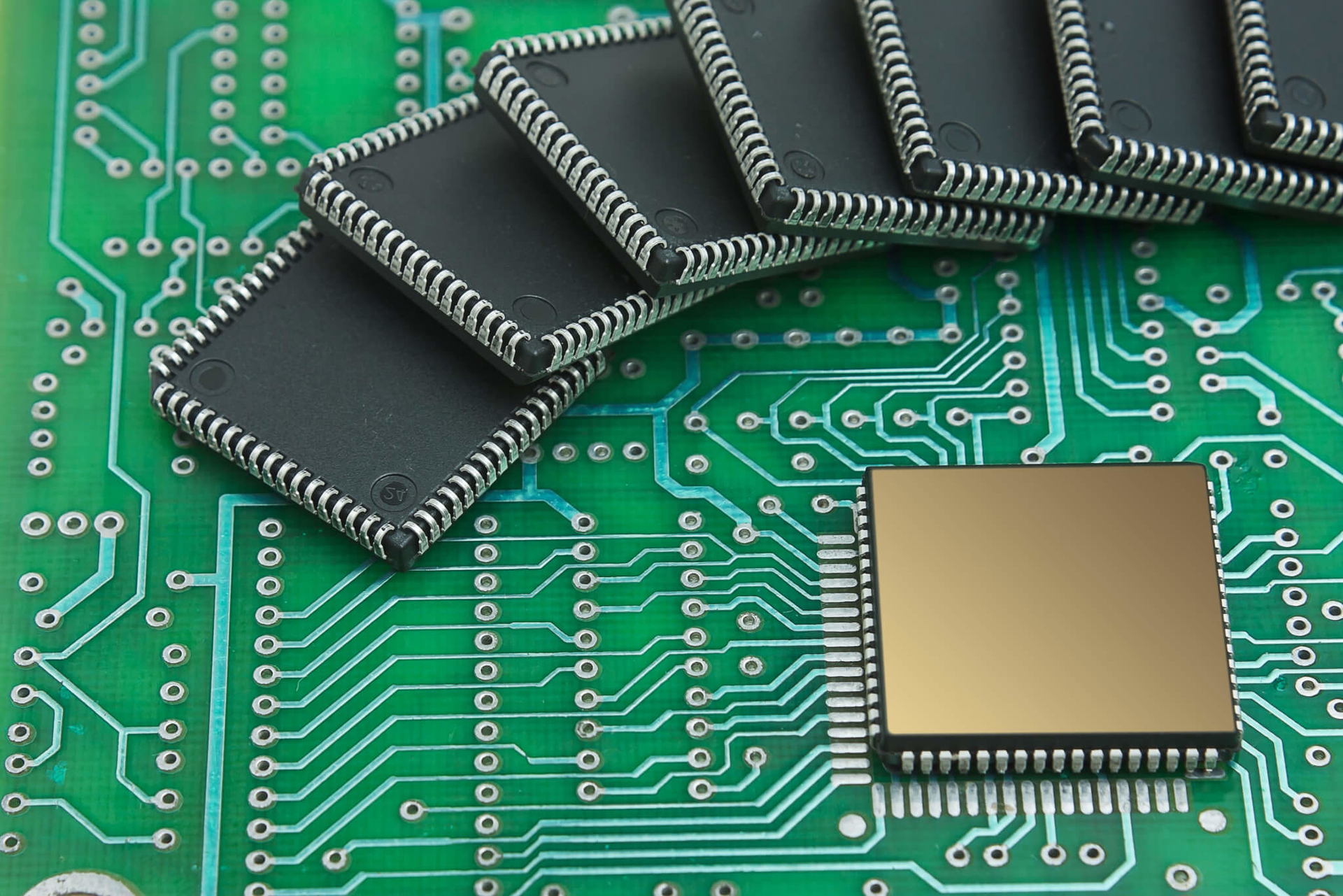 Semiconductor 5c4b1d889e5ef