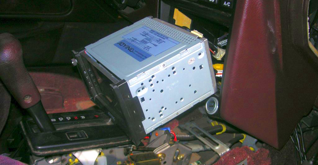 Installing an Android Radio and GPS into an Old Honda